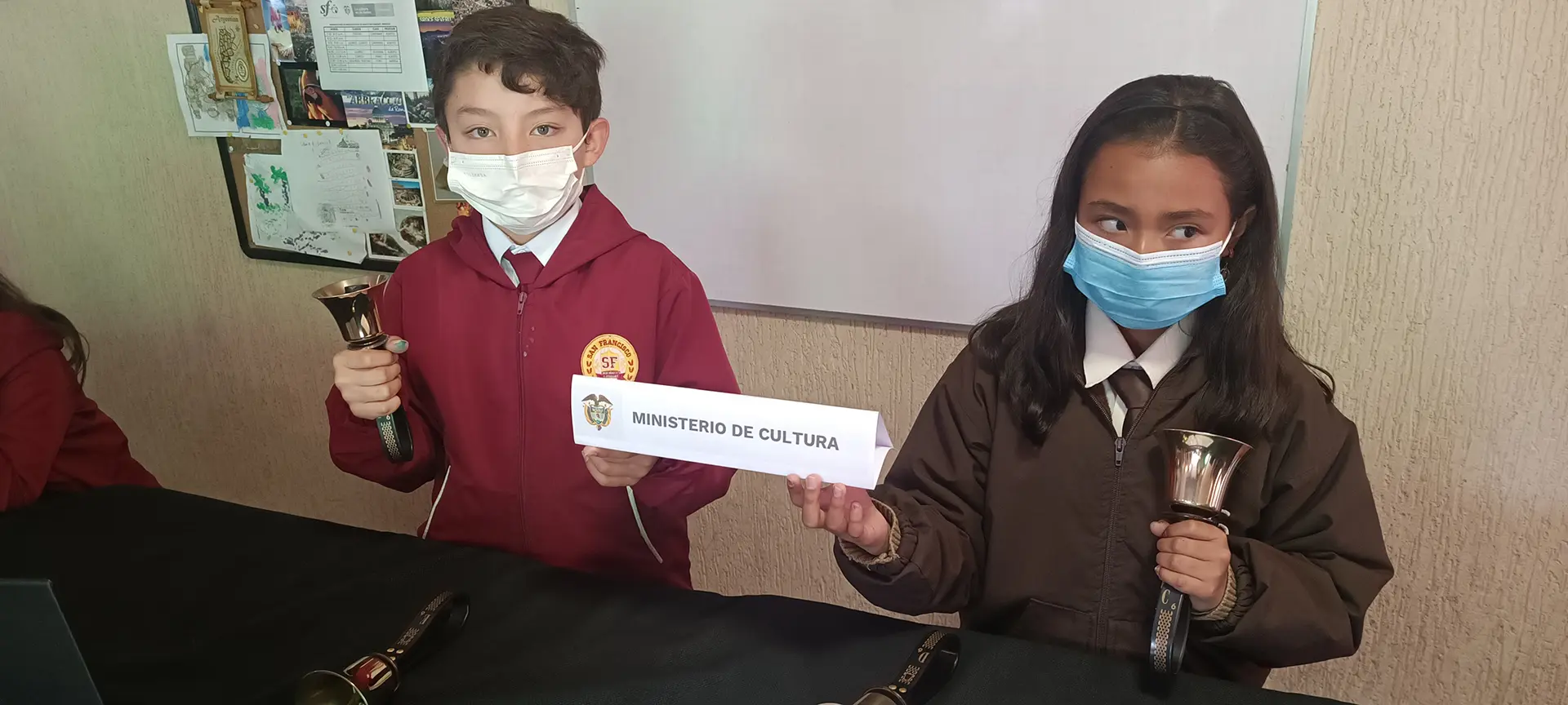 Escuela de campanas SFA 04